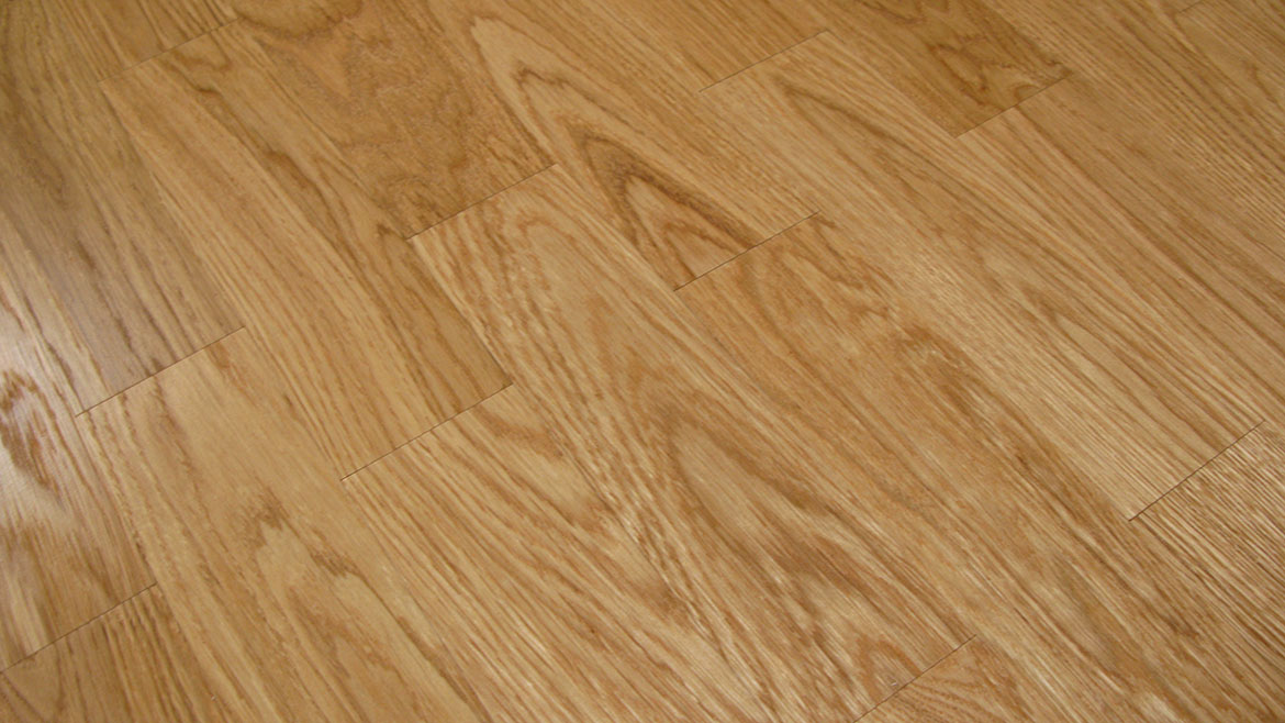 Gulve, parket, gulvbrædder, trapper, balustre, stolper, gelændere, rækværk, producent Polen