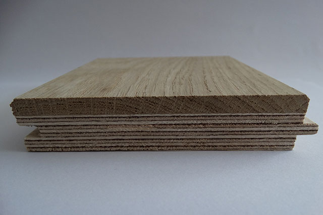 Gulve, parket, gulvbrædder, trapper, balustre, stolper, gelændere, rækværk, producent Polen